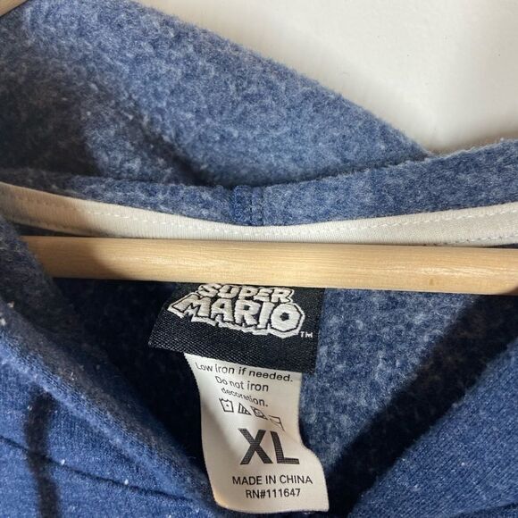 Nintendo Super Mario Hoodie  - Picture 5 of 8